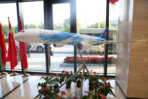 嘉定區(qū)委書(shū)記陸方舟走訪三家食品銷售細(xì)分行業(yè)領(lǐng)軍企業(yè)，強(qiáng)調(diào)創(chuàng)新與品質(zhì)并行